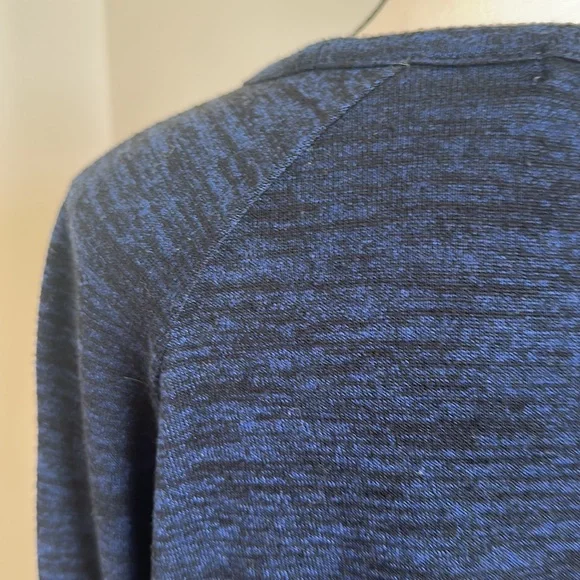 Blue and black long sleeve top - Picture 3 of 3